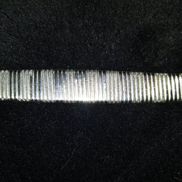 Beautiful 2 Toned Silpada Imitation Silver Necklace - Picture 7 of 7